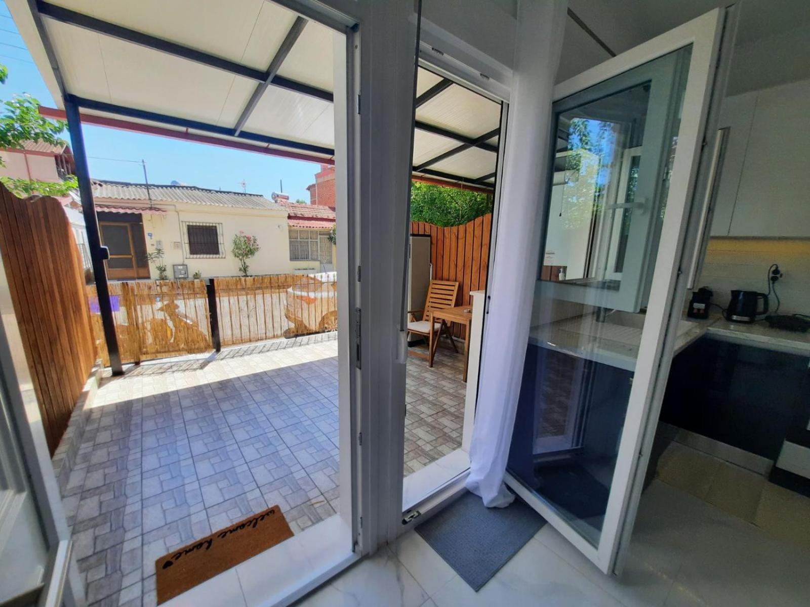 House B Diavata, Thessaloniki Apartment Ngoại thất bức ảnh